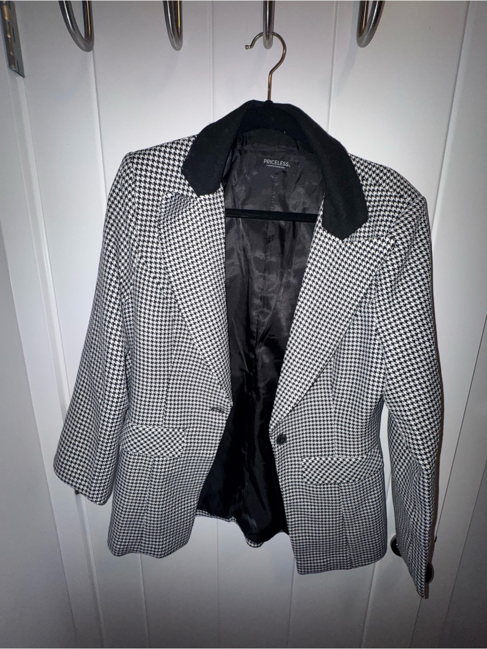 Priceless Black & White Houndstooth Blazer with Black Collar